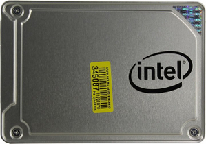 SSD 128 Gb SATA 6Gb / s Intel 545s Series SSDSC2KW128G8XT 2.5